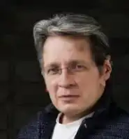 Емельянов Евгений