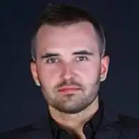 Лихачёв Артём Вадимович
